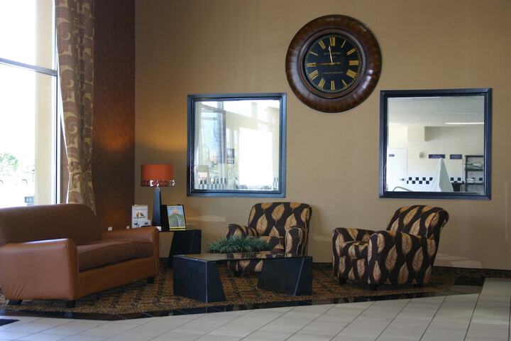 Hotel Interior 6 of 19