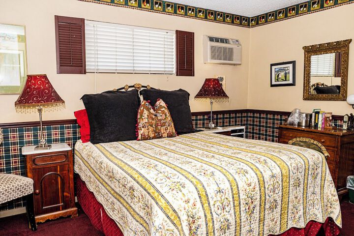 Gunn House Hotel