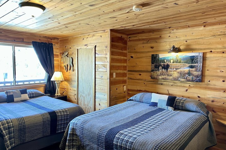 Mountain View Lodge & Cabins