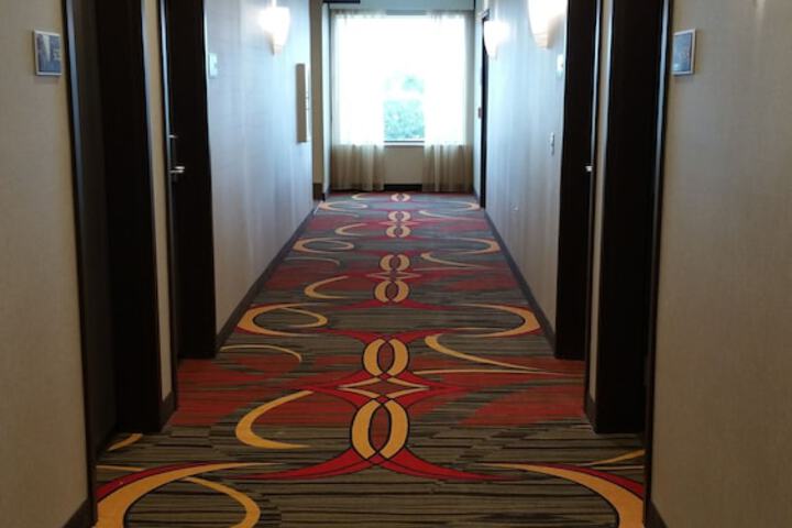 Ballroom/Hall 80 of 85