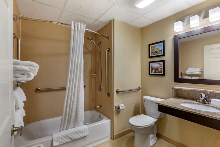 Room 21 of 45