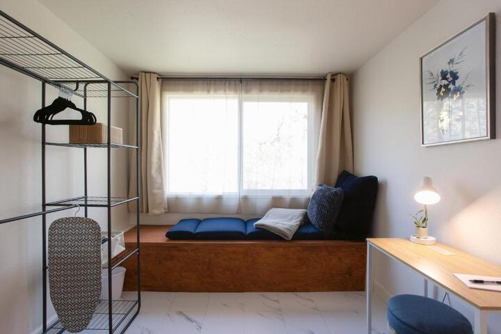 Waterfront River Apartments