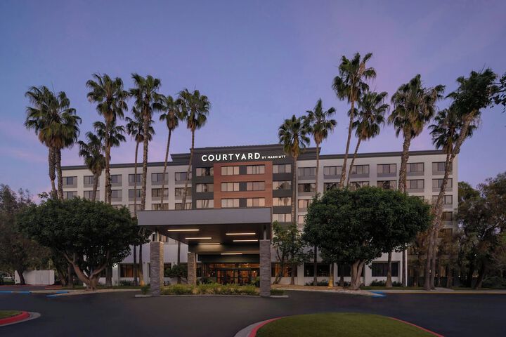 Courtyard by Marriott Cypress Anaheim / Orange County