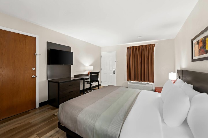Quality Inn & Suites Dumas
