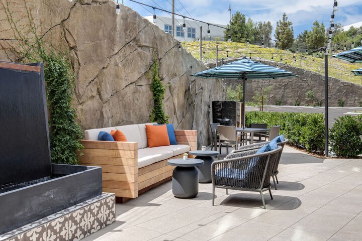 Terrace/Patio 70 of 90