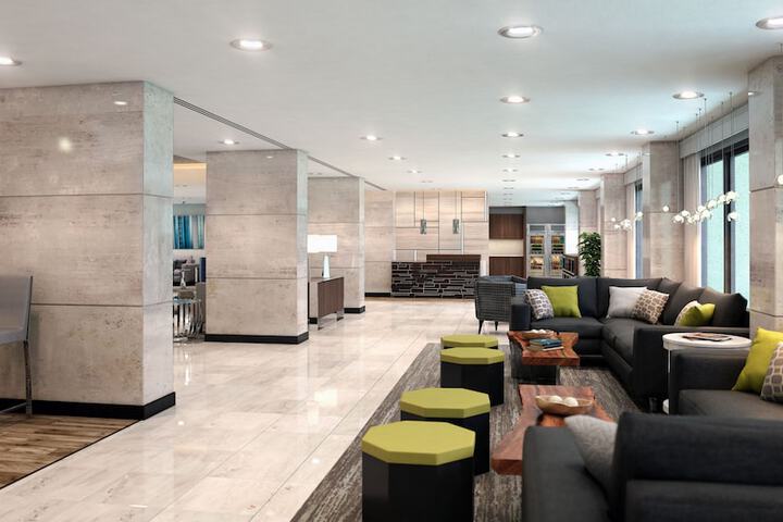 DoubleTree by Hilton Hotel & Suites Houston by the Galleria