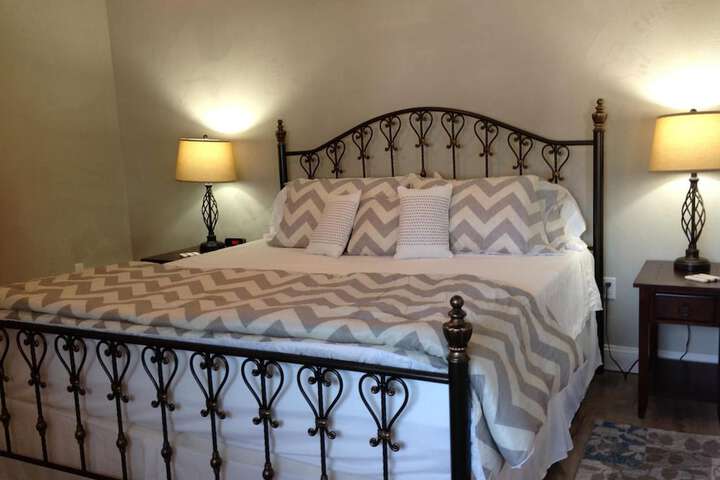 Strictly Moose Luxury Vacation Suites