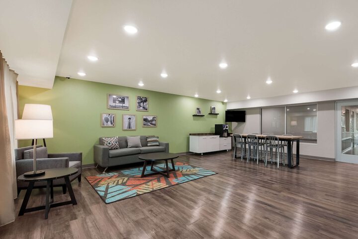 Hotel Interior 6 of 35