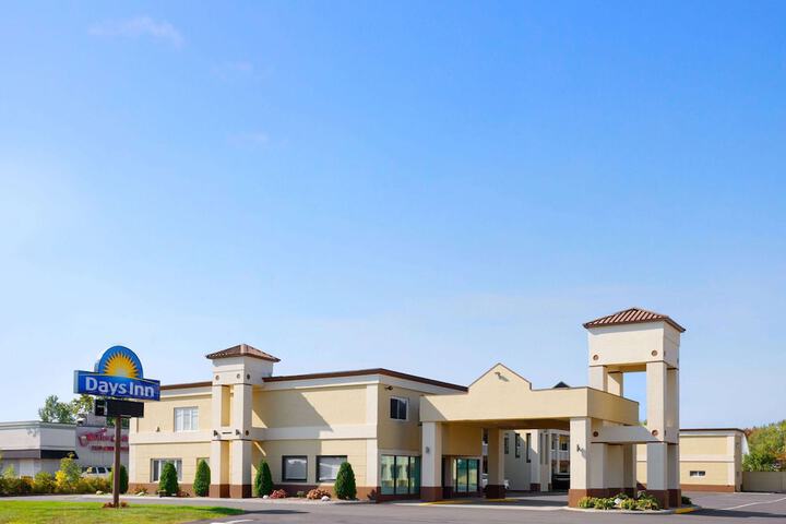Days Inn by Wyndham Tonawanda / Buffalo