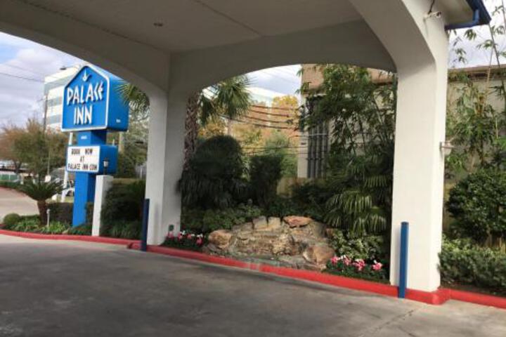 Palace Inn Harwin