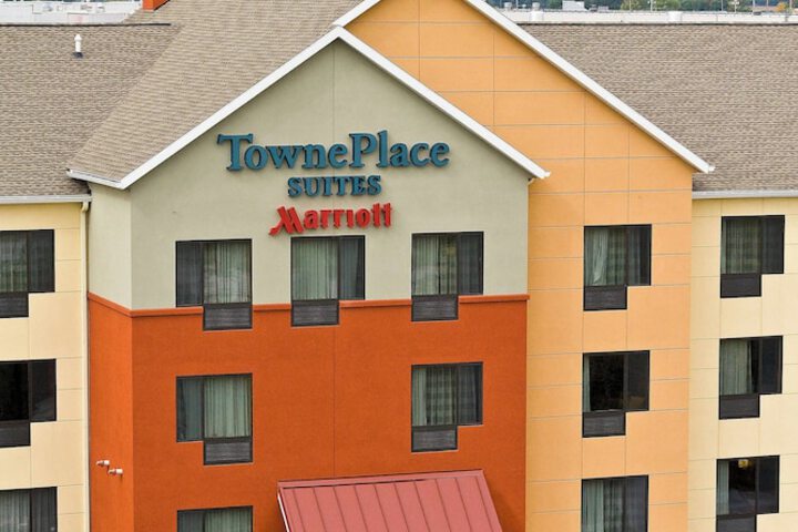 TownePlace Suites York