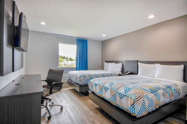 Room 25 of 26