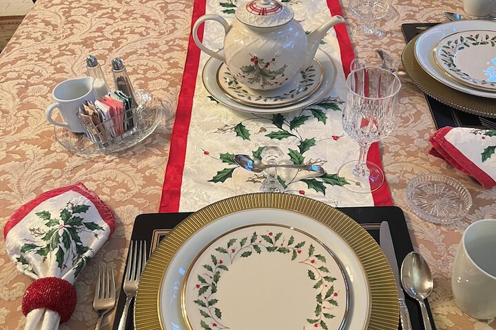 Breakfast/Coffee Service 95 of 127