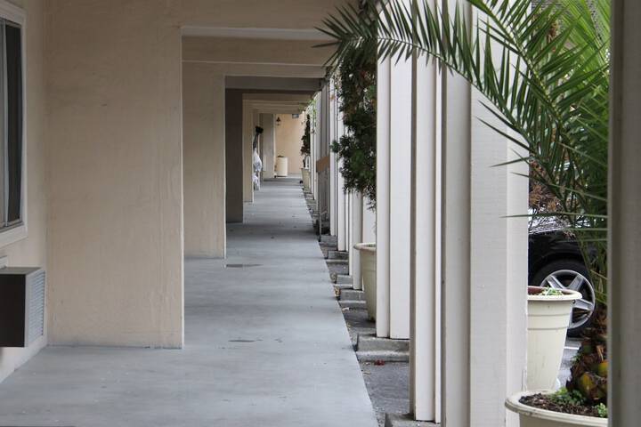 Hotel Exterior 19 of 19