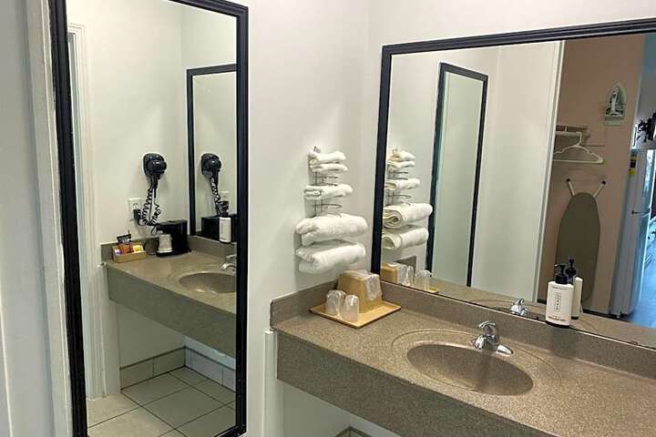 Security Inn and Suites