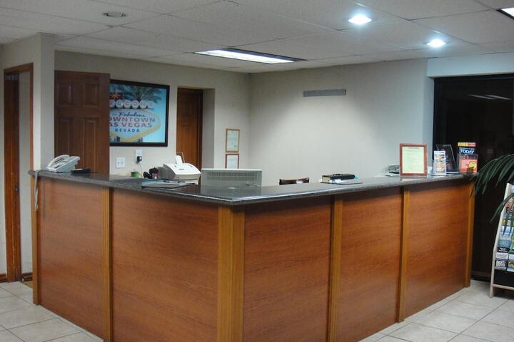 Hotel Interior 11 of 32