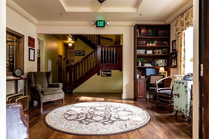 Hotel Interior 17 of 243