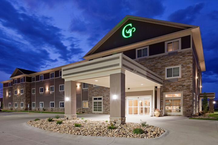 Hotel 2 of 43