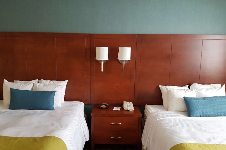 Room 17 of 30