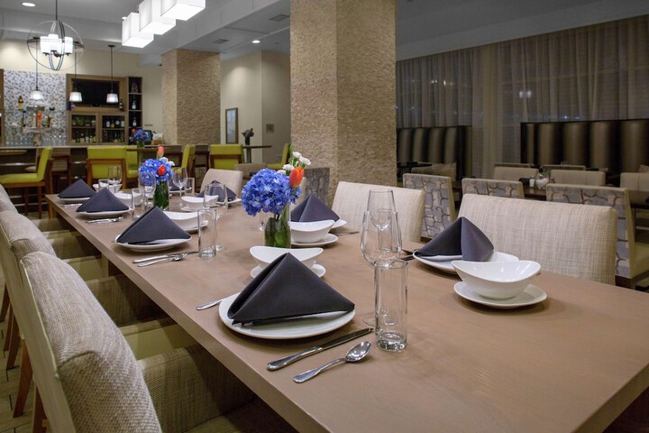 Dining 47 of 67