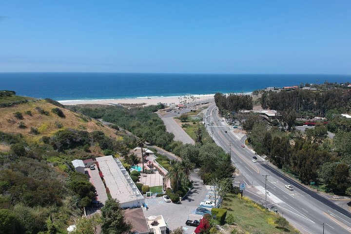 Malibu Country Inn