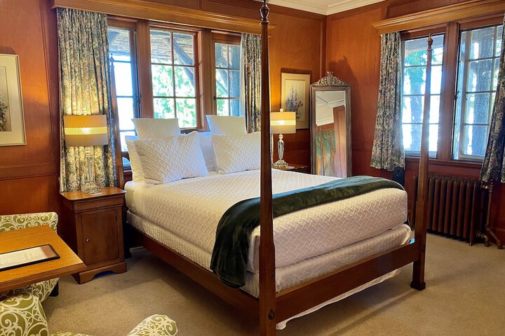 Room 41 of 68