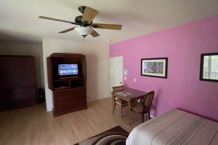 Room 36 of 74
