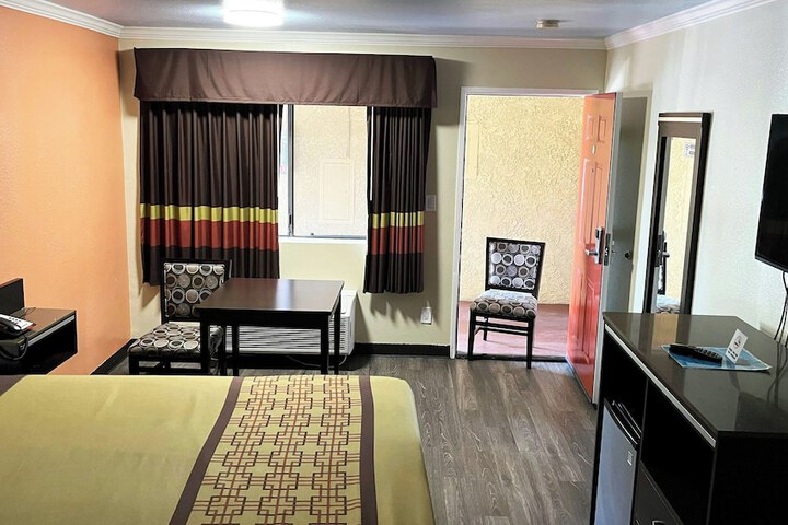 Rivera Inn & Suites Motel Pico Rivera