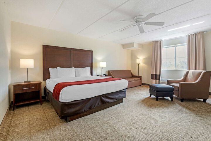 Room 61 of 71