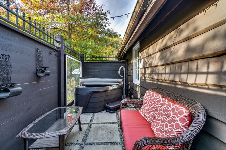 Terrace/Patio 112 of 130