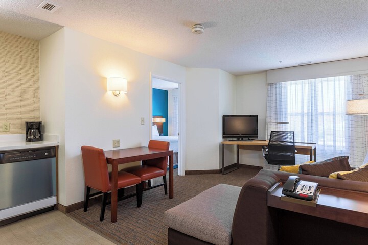 Room 22 of 28