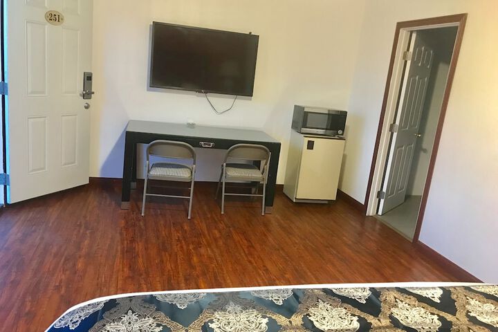 Room 20 of 51
