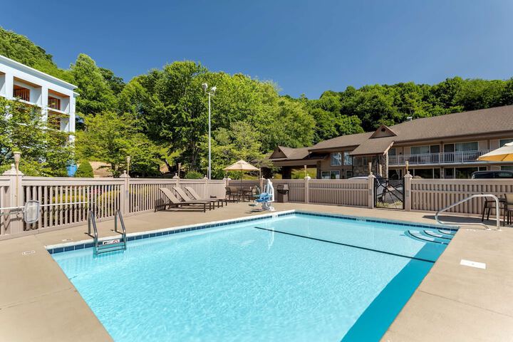 Pool 7 of 31