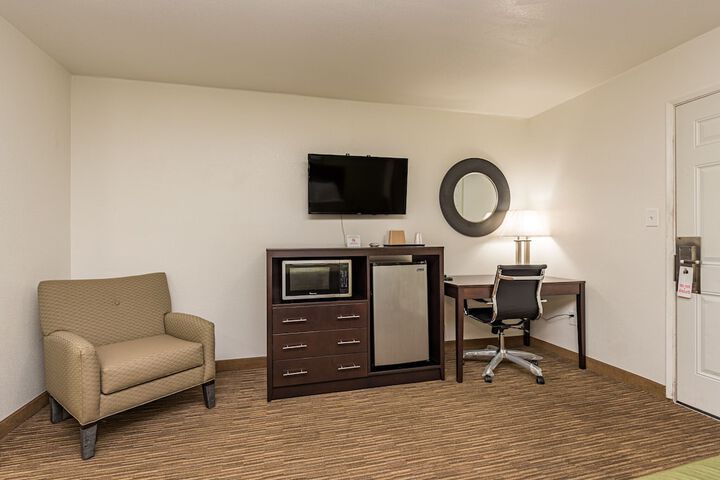 Room 20 of 32