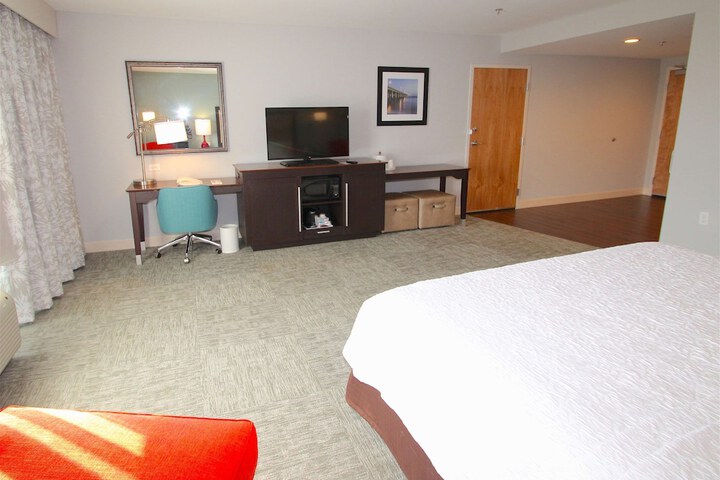 Room 13 of 60
