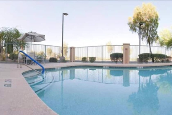 Holiday Inn & Suites Goodyear - West Phoenix Area by IHG