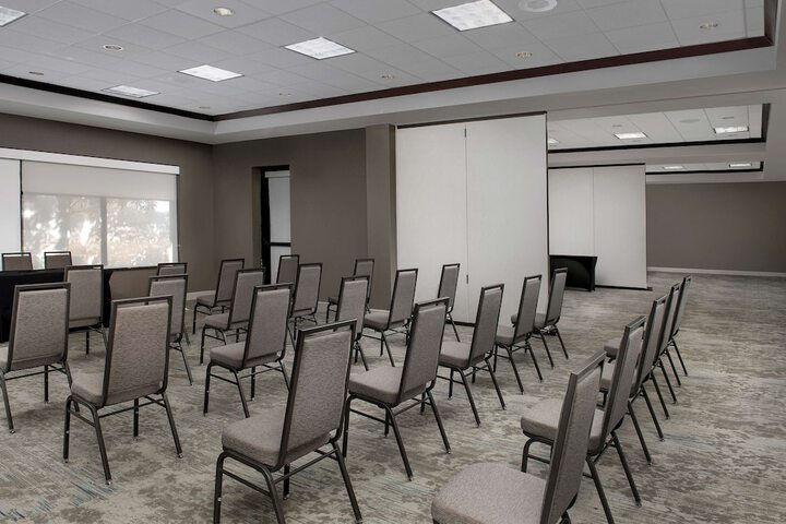 Hilton Garden Inn Dallas / Duncanville