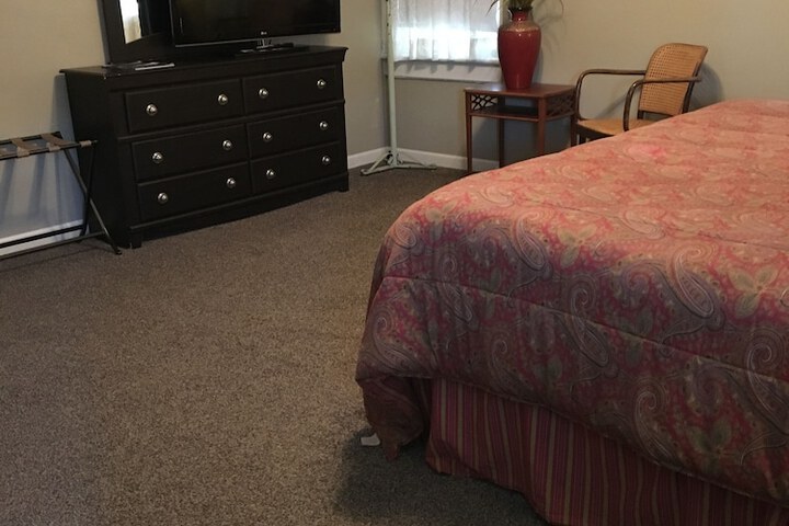 Room 19 of 82