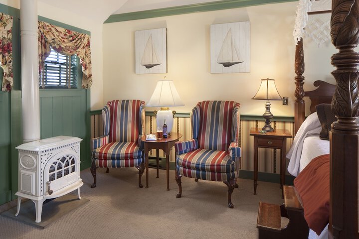 Room 46 of 73