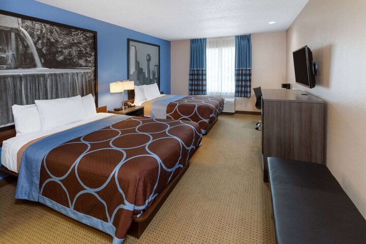 Super 8 by Wyndham Garland / Rowlett/East Dallas Area