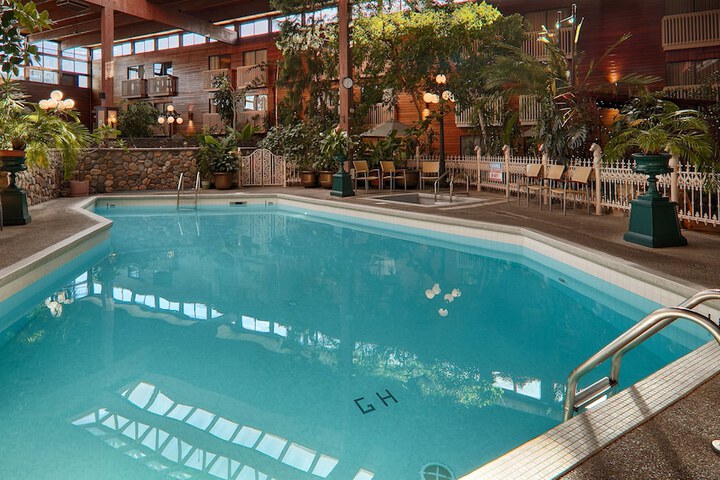 Prestige Vernon Lodge and Conference Centre