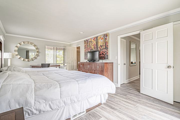 Room 41 of 51