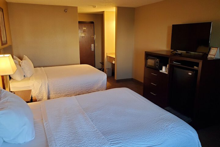 Room 10 of 21