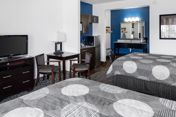 Room 35 of 51