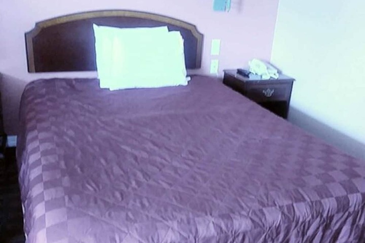 Room 31 of 48