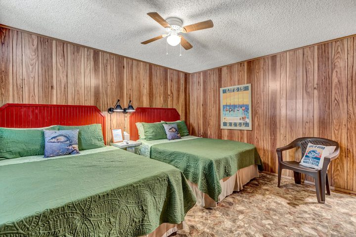 Room 42 of 85