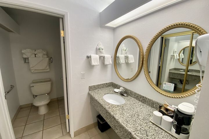 Masterpiece Hotel