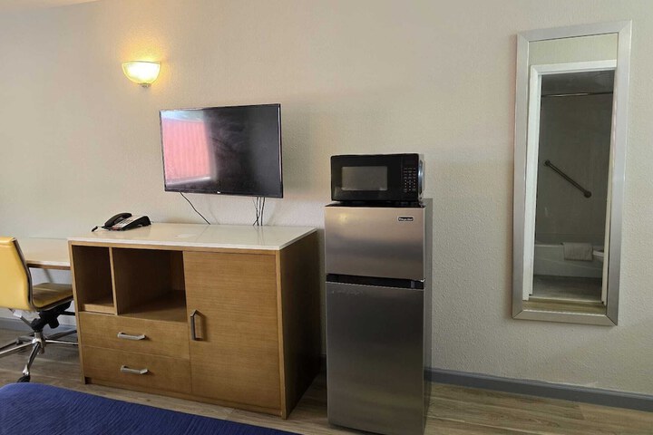 Americas Express Inn South Hill