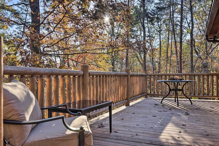 Blue Ridge Mtn Cabin Near Hiking & Biking Trails!