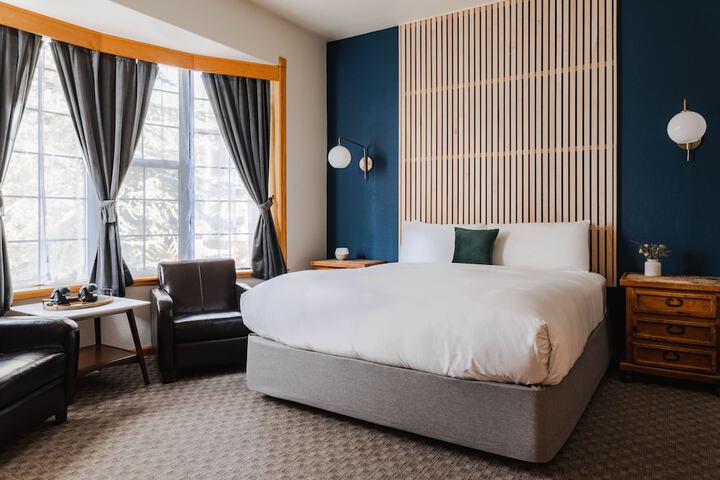 Room 78 of 108